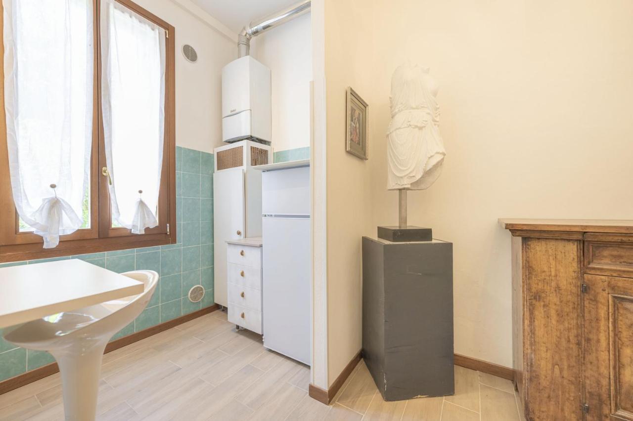 Apartamento Arte E Cinema - 10 Min Da Venezia Mestre Exterior foto
