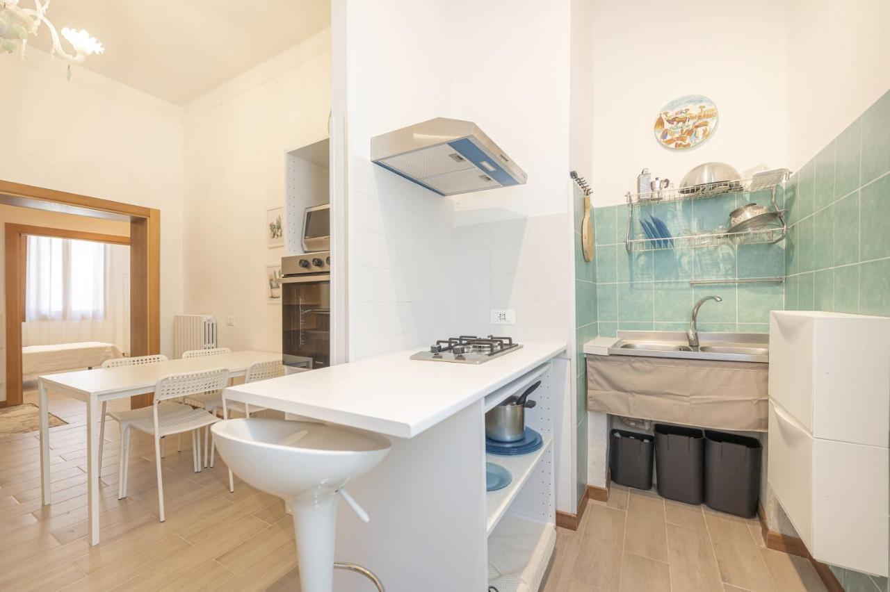 Apartamento Arte E Cinema - 10 Min Da Venezia Mestre Exterior foto